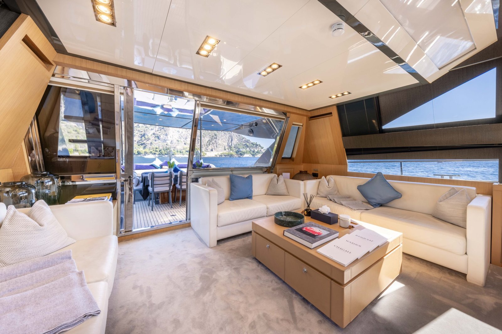 Riva 86 Domino