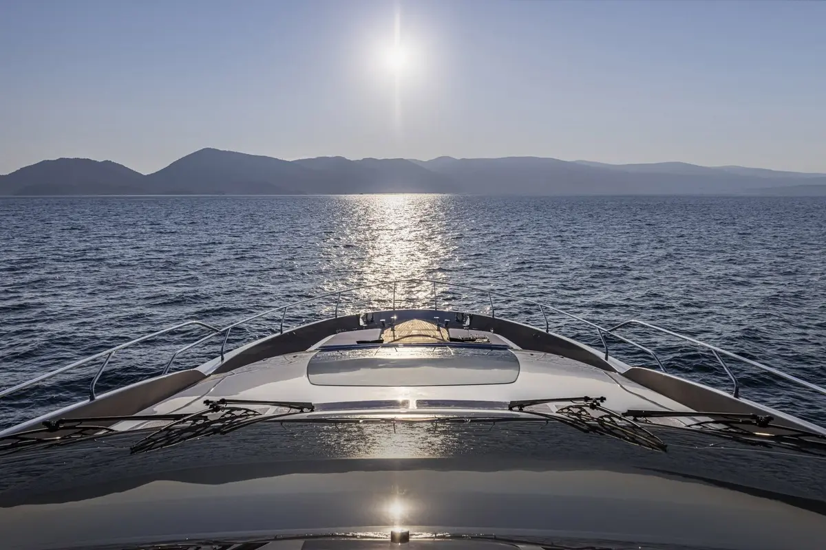 Riva 90, salon — Mallorca Yachts Hire, Mallorca